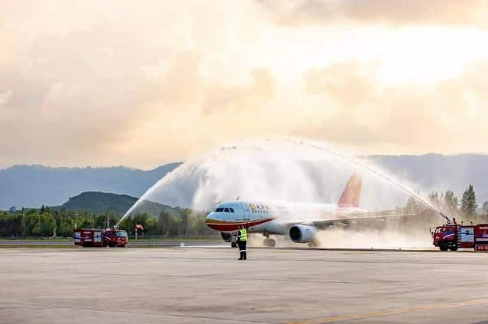 The first international direct flight to Koh Samui is resumed