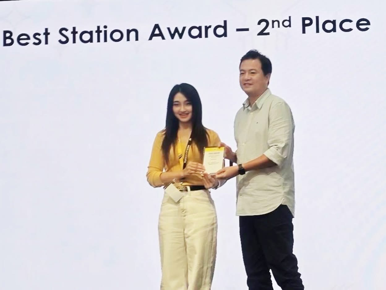 Scoot Award Ceremony